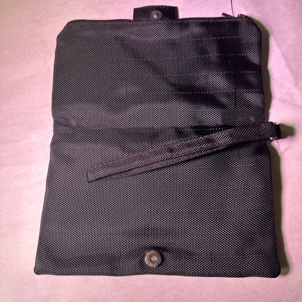 Viktor & Rolf Black Textured Clutch - Picture 5 of 7